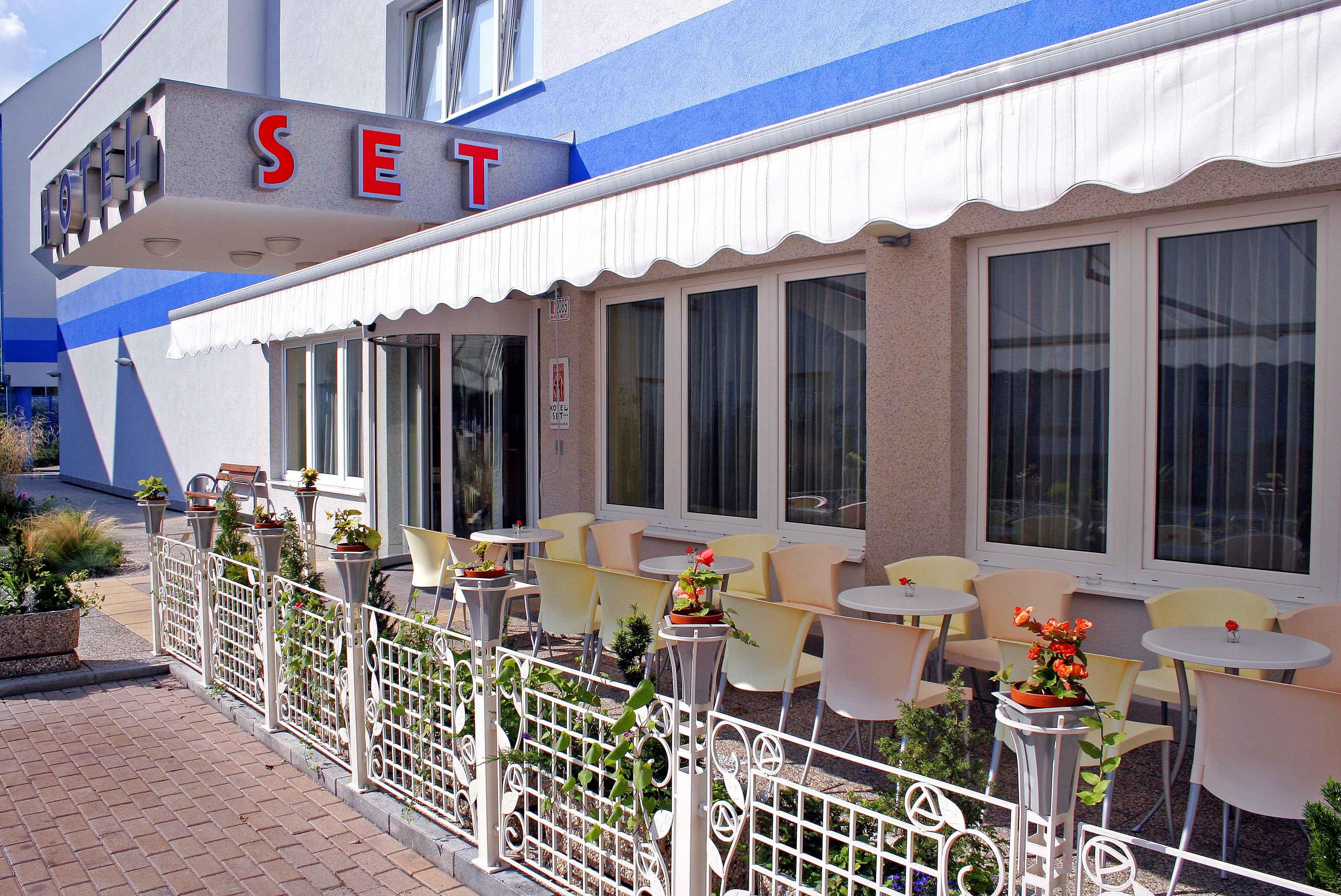 Hotel Set Bratislava Luaran gambar